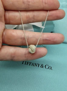 Tiffany & Co. Silver Love Twist Knot Pendant 16 inches chain Necklace, RRP £310 - Picture 1 of 10