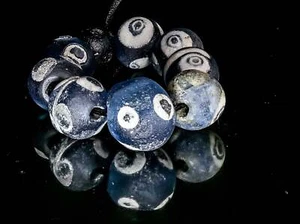 A Short Strand of Ancient Excavated Blue Glass Evil Eye Beads CRBM 10296 - Picture 1 of 6