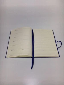 LEUCHTTURM1917 370495 Wochenkalender & Notizbuch 2025, Medium A5 Hardcover - Bild 1 von 3