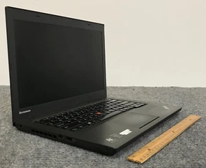 Lenovo ThinkPad T440 14" Laptop i5-4300U, No RAM/Storage, Boots to BIOS - Picture 1 of 6