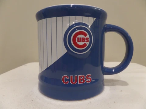 Chicago Cubs Coffee Tea Mug 11 oz. Jersey Pinstripe Blue White & Red Bear Encore Cover