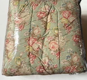 NEW RARE! RALPH LAUREN Charlotte *KING Bed COMFORTER Green Floral Flowers Shabby - Picture 1 of 14
