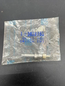 1968-1974 C3 Corvette Courtesy Light / Key Warning Switch  GM 3928753 NOS - Picture 1 of 2