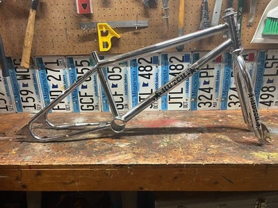 Cuadro Hutch Pro Raider 1984 cromado original Old School BMX carreras bucle vintage Foto 1 de 4