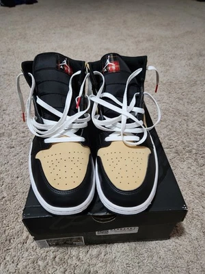 Air Jordan 1 Mid Tartan Swoosh Foto 1 de 4