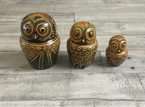 Wooden Owl Trio Hand Painted Folk Art Home Deco Three Owls With Tops - Picture 1 of 12