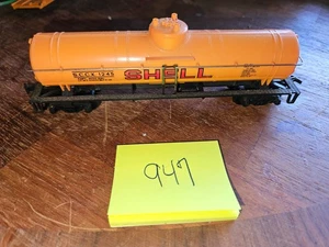 SHELL TANK CAR, HO SCALE, BACHMANN, EXCELLENT CONDITION SEE PHOTOS - Picture 1 of 6