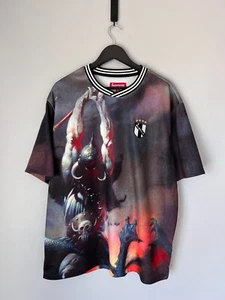 Camiseta de fútbol Supreme Frank Frazetta Death Dealer - Talla grande - NUEVA - Imagen 1 de 8