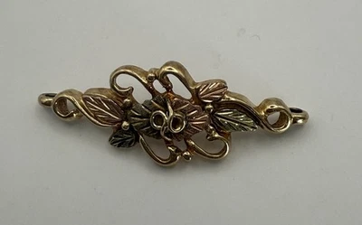 Black Hills Gold Bracelet Center 10k Multi Toned Gold 3.6 Grams - Image 1 of 4