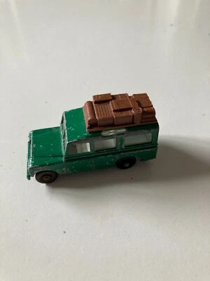 MATCHBOX SERIES No12 LAND ROVER SAFARI GREEN with LUGGAGE, See Pics. - Image 1 of 4