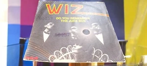 Disque 45 Tours vinyle Wiz 💗 Do you remember the juke box 1983 France - Imagen 1 de 2
