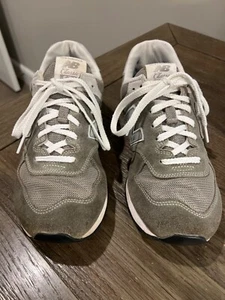 NEW BALANCE 574 Gray Suede White Core Classic Sneakers ML574EGG Mens 9 4E X Wide - Picture 1 of 10
