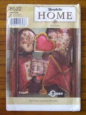 SIMPLICITY PATTERN - 8622 HOME PILLOWS CUSHIONS NECK ROLL HEART 17 DESIGNS UNCUT - Image 1 of 2