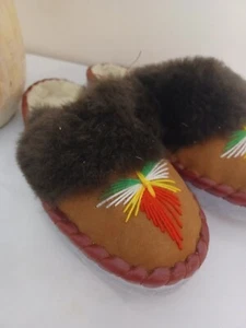 Women's Ladies Hand Made %100 Sheepskin Mules/Slippers UK SIZE 6 EU 39 Indoors - Picture 1 of 24