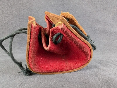 Bolsa de cordão vintage de couro e camurça rara feita à mão encontrada - Imagem 1 de 4