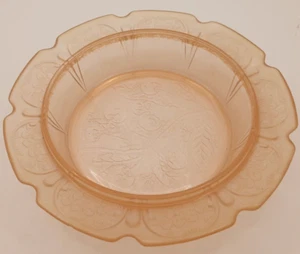 Vintage PINK Peach DEPRESSION Glass Ashtray Floral Design - Picture 1 of 3