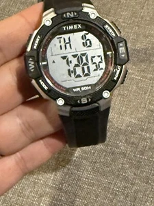 Timex Indiglo Digital Alarm Black Rubber Sports Watch TW5M41200 MO6F runs well - Picture 1 of 12