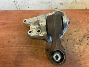 PEUGEOT 407 2008 2.0 HDI ENGINE MOUNT BRACKET 96451611 - Picture 1 of 3