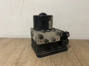 VAUXHALL ASTRA J MK6 ABS PUMP 13332612 - Picture 1 of 2