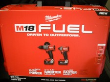 Milwaukee 2997-22 M18 Hammer Drill & Impact Driver Combo Kit w/2 5Ah Batteries