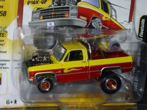JOHNNY LIGHTNING 1985 CHEVY SILVERADO ZINGERS PICKUP TRUCK -Yellow/Dark Red MIP - Picture 1 of 3