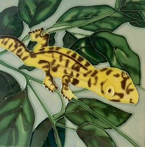 Gecko Lizard Decorative Ceramic Wall Art Tile 8x8 New Gift Raised Relief - Imagen 1 de 2