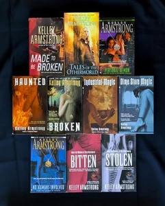 Lot Of 11 Kelley Armstrong Books - Nadia Stafford Otherworld Demon Magic Bitten - Picture 1 of 18