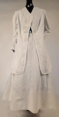 ANTIGUO TRAJE DE CAMINAR EDUARDIANO 2 PIEZAS BLANCO CON DETALLES DE SOUTACHE Foto 1 de 4