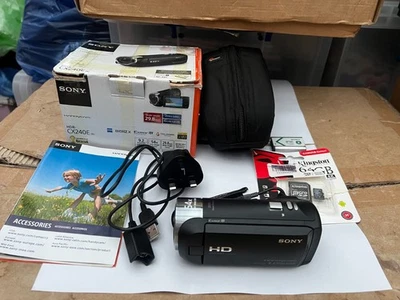 Sony Handycam HDR-CX240E Full HD Camcorder Bxd w battery, case, charger +mem crd - Image 1 of 4