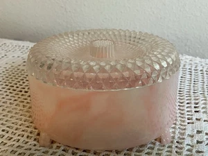 Vintage April Duschen Deluxe Staubpulverbehälter rosa Kunststoff mit PUFF LEER - Bild 1 von 18
