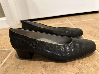 Zapatos para mujer GABOR vintage de cuero de tacón bajo US8-8,5 UK6 EU39 hechos en Alemania Foto 1 de 4