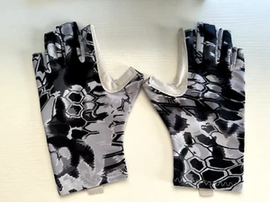 KOOFIN Gear Fishing Gloves Fingerless Gloves - Picture 1 of 3