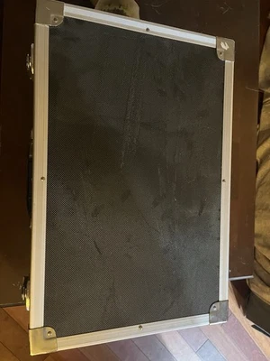 DJI Phantom 2 Drone and Bag, Battery and Remote and Charger Great Condition - Image 1 of 4