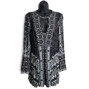 Free People Teagan Boho Tribal Print Mini Dress Size Small Black White Festival - Picture 1 of 13