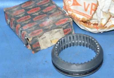 Nuevo de Lote Antiguo Jaguar XK120 KX140 Transmisión Sincronizada Manguito de Operación C4049 3º y 4º OEM Foto 1 de 4