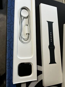 apple watch se gen 2 40mm - Picture 1 of 5