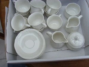 VILLEROY & BOCH CHAMBORD KAFFEE GEDECKE + 4x CHAMBORD TELLER NEU UNBENUTZT - Bild 1 von 3