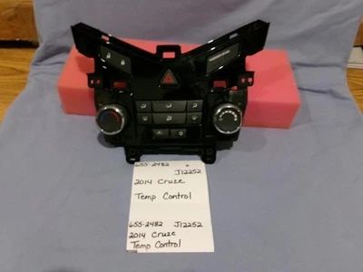 Control de temperatura VIN P 4º dígito limitado se adapta a 12-16 CRUZE 165456 Foto 1 de 4