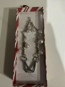 A New Day Silver & Pearl Phone Wristlet Strap With Phone Attachment Included - Photo 1 sur 3