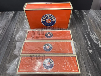 Lionel 6-81744 Canadian Pacific Baby Madison Car 3 Pack - Image 1 of 4