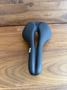 Specialized Phenom Comp Saddle 143mm (new, but no original packaging) - Picture 1 of 11