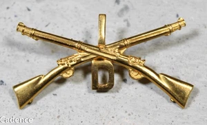 US Pre WW1 M1907 1st Infantry Regt Co D Officer's Collar Insignia Pin Prong A285 - Bild 1 von 4