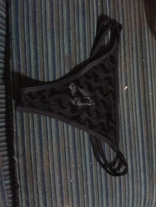 victoria secret v string thong Small - Picture 1 of 1