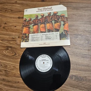 Taj Mahal – Music Keeps Me Together Columbia 1975 PC 33801 Promo VG+ EX/EX - Picture 1 of 4