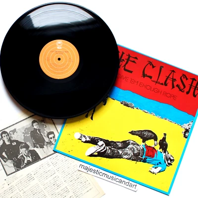NEAR MINT ORIGINAL 1978 THE CLASH GIVE EM ENOUGH ROPE VINYL LP JAPAN RARE - Image 1 of 4