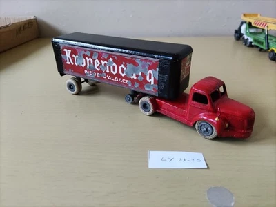 J.R.D, CAMION KRONENBOURG BERLIET - Photo 1/3