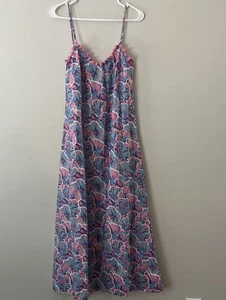 Neu mit Etikett Simply Southern Blumenmuster volle Länge Schwimmen Überwurf Bommeldetail Größe Small - Bild 1 von 7