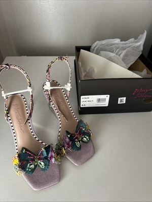 Betsey Johnson Trudie green  Butterfly Heels - Size 6.5 - Image 1 of 4