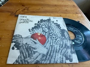 7" 45 ITALY 1972 Mina – Grande, Grande, Grande - Imagen 1 de 2