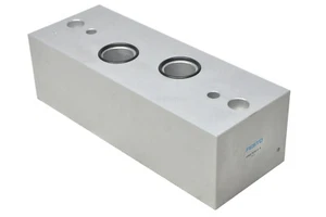 FESTO Manifold subbase with 90° connections NAW-3/4-4E-ISO, 11141 G3/4 - Picture 1 of 4